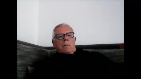 eisbaer1957 online show from 05-06-26, 12:21