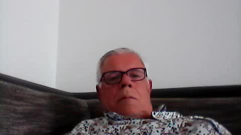 Snapshot of eisbaer1957 chatting on 06-20-26, 01:14 eisbaer1957 online show from 06-20-26, 01:14