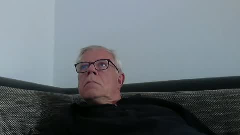 Snapshot of eisbaer1957 chatting on 08-02-26, 08:13 eisbaer1957 online show from 08-02-26, 08:13