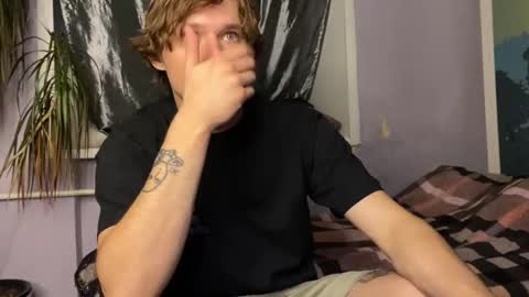 Eitan online show from 10-13-25, 03:01