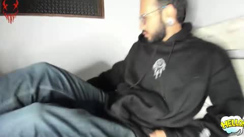 Snapshot of eithan_rune chatting on 01-12-26, 08:19 eithan_rune online show from 01-12-26, 08:19