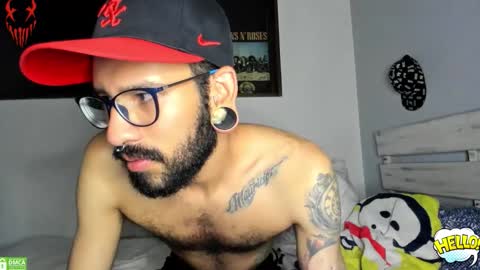 eithan_rune online show from 03-19-26, 02:04