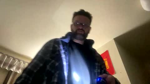 Snapshot of ejbooker11 chatting on 02-28-26, 10:05 PiedPiper online show from 02-28-26, 10:05