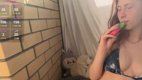 Snapshot of ekateridze chatting on 08-03-26, 05:50 ekateridze online show from 08-03-26, 05:50