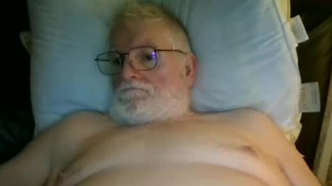 eketman1964 online show from 10-01-25, 11:11