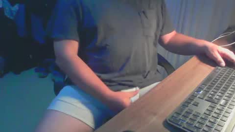 Snapshot of ekudemic chatting on 12-08-24, 05:39 Juan Pablo M online show from 12-08-24, 05:39