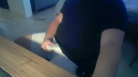 Snapshot of ekudemic chatting on 11-02-25, 03:58 Juan Pablo M online show from 11-02-25, 03:58