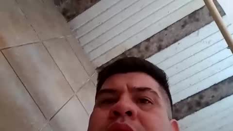 Snapshot of el131140 chatting on 10-19-25, 01:28 Sebastin online show from 10-19-25, 01:28