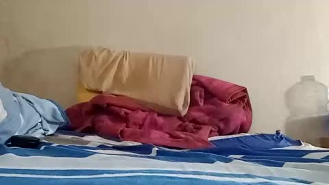 Snapshot of el131140 chatting on 11-07-25, 07:30 Sebastin online show from 11-07-25, 07:30