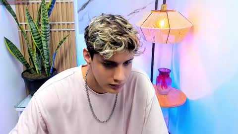 el_flakitoo_ online show from 09-24-25, 06:44