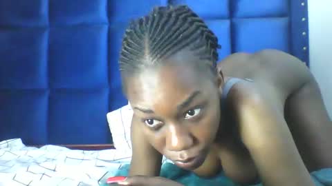 petite online show from 02-20-26, 10:32