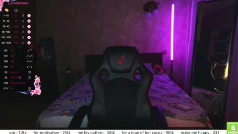 If you like it when I meow give me a thumbs up online show from 12-03-25, 11:41