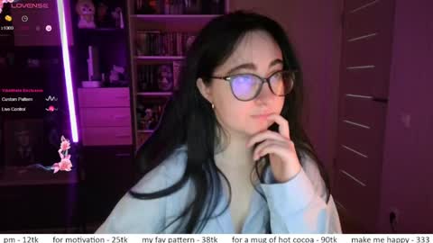 If you like it when I meow give me a thumbs up online show from 05-11-26, 10:54