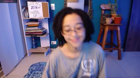 Snapshot of ela_0 chatting on 11-05-25, 08:03 Ela Help me reach 100 thumbs up online show from 11-05-25, 08:03