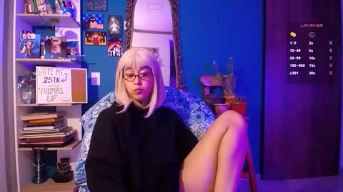 Snapshot of ela_0 chatting on 11-08-25, 07:08 Ela Help me reach 100 thumbs up online show from 11-08-25, 07:08