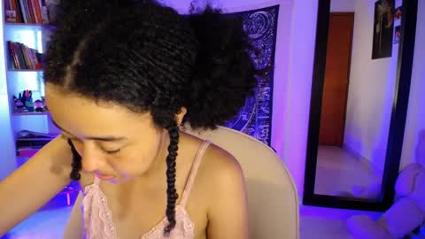 Snapshot of ela_0 chatting on 04-05-26, 11:51 Ela Help me reach 100 thumbs up online show from 04-05-26, 11:51