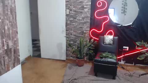 Snapshot of ela_foxyy chatting on 01-29-25, 08:46 ELA online show from 01-29-25, 08:46