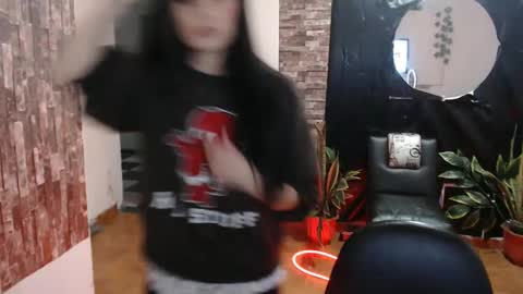 Snapshot of ela_foxyy chatting on 02-14-25, 12:30 ELA online show from 02-14-25, 12:30