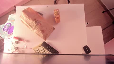 Snapshot of ela_petit chatting on 11-05-25, 10:21 Ela online show from 11-05-25, 10:21