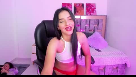 ELAINE online show from 02-04-26, 10:21