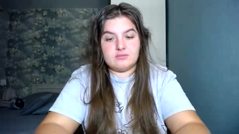 Snapshot of elanis_blair chatting on 11-08-25, 06:40 Elanis online show from 11-08-25, 06:40