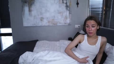 Snapshot of elannand chatting on 10-31-25, 06:14 ELA 3 online show from 10-31-25, 06:14