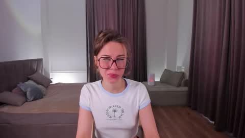 Snapshot of elannand chatting on 02-24-26, 06:11 ELA 3 online show from 02-24-26, 06:11