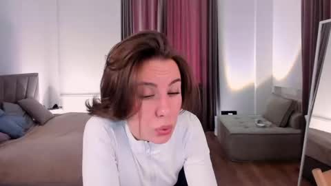 Snapshot of elannand chatting on 03-06-26, 06:21 ELA 3 online show from 03-06-26, 06:21