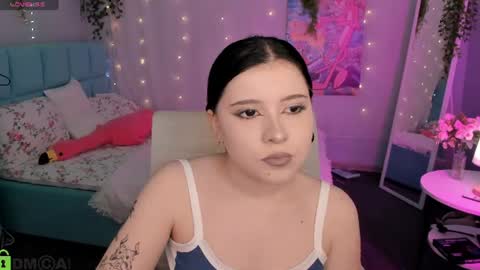 Snapshot of elara_irving chatting on 07-26-26, 02:53 Elly online show from 07-26-26, 02:53