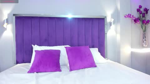 Ela online show from 11-01-25, 04:14