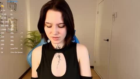 elastikiss online show from 11-24-25, 01:49