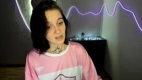 elastikiss online show from 02-24-26, 07:45