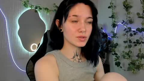 elastikiss online show from 05-18-26, 05:35