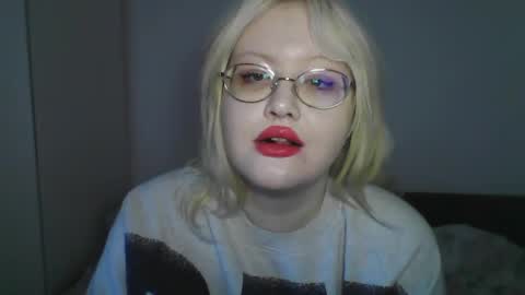 elayne_sweet online show from 05-13-26, 06:11