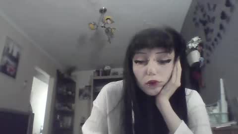 Lia online show from 05-09-26, 05:29
