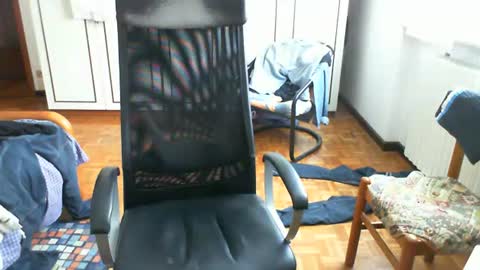 elbasca online show from 06-30-26, 11:00