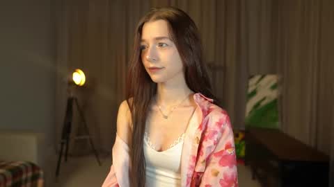 Elba Blance online show from 10-22-25, 01:44