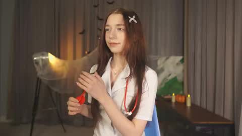 Elba Blance online show from 10-31-25, 02:07