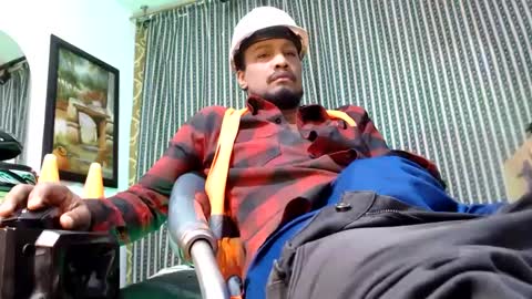 Snapshot of elcaballeroblack chatting on 10-02-25, 01:01 elcaballeroblack online show from 10-02-25, 01:01