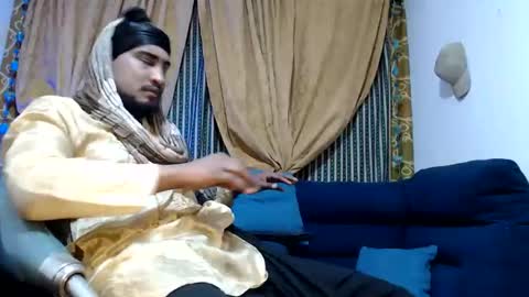 Snapshot of elcaballeroblack chatting on 10-10-25, 04:00 elcaballeroblack online show from 10-10-25, 04:00