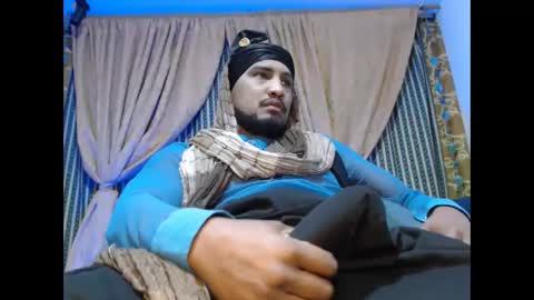 Snapshot of elcaballeroblack chatting on 10-11-25, 02:11 elcaballeroblack online show from 10-11-25, 02:11