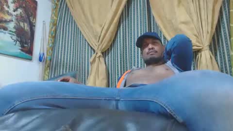 Snapshot of elcaballeroblack chatting on 10-27-25, 12:15 elcaballeroblack online show from 10-27-25, 12:15