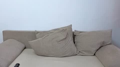 elchapoguzman95 online show from 10-21-25, 05:30