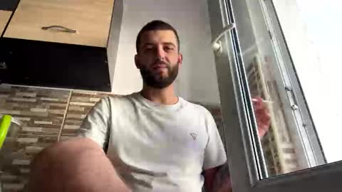 elchapoguzman95 online show from 11-02-25, 11:23