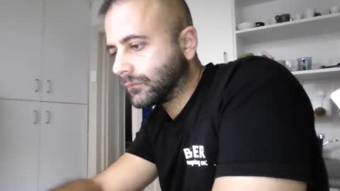 daniel18cmx online show from 03-25-26, 02:39