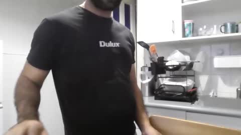 daniel18cmx online show from 06-01-26, 03:52