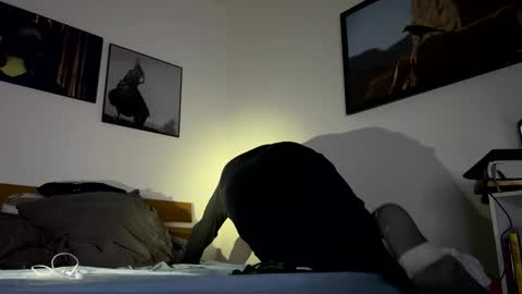 Snapshot of elcretinmo chatting on 02-08-26, 05:22 elcretinmo online show from 02-08-26, 05:22