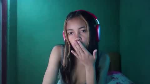 Snapshot of eldie69 chatting on 03-25-26, 06:30 eldie69 online show from 03-25-26, 06:30