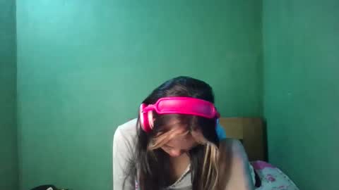 Snapshot of eldie69 chatting on 04-17-26, 12:08 eldie69 online show from 04-17-26, 12:08