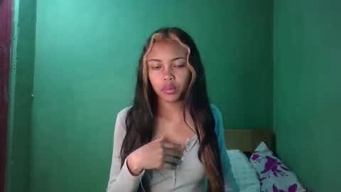Snapshot of eldie69 chatting on 04-26-26, 05:27 eldie69 online show from 04-26-26, 05:27